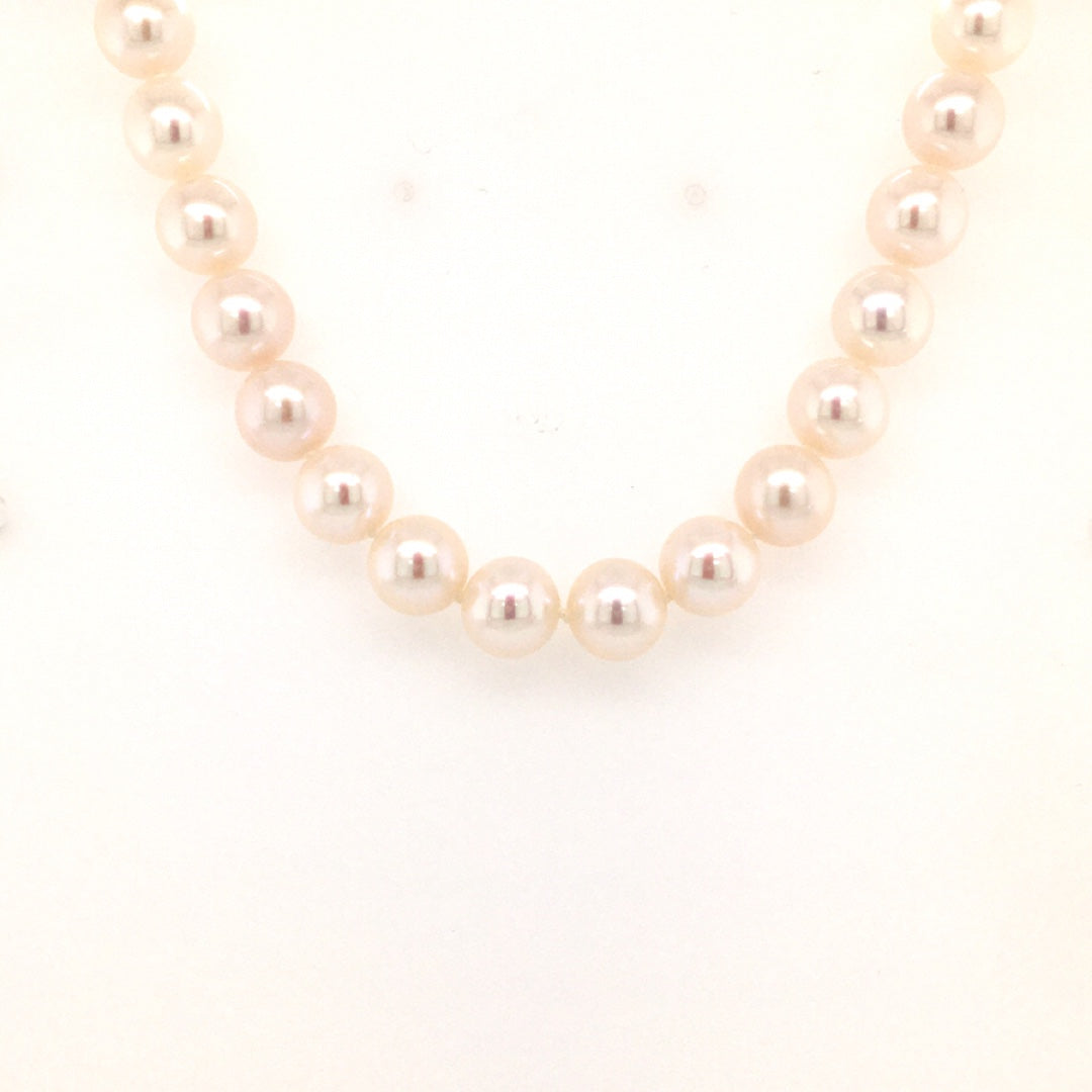 18" Strand Freshwater Pearl Necklace in White Gold by B&C