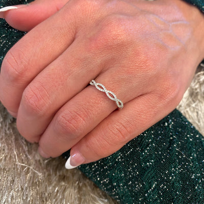 Diamond Cross Over Ring in White Gold