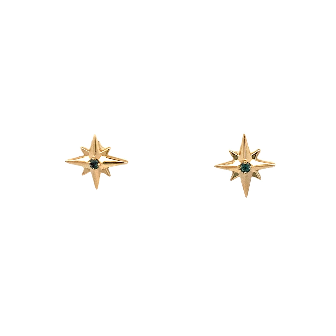 Alexandrite Star Stud Earrings in Yellow Gold