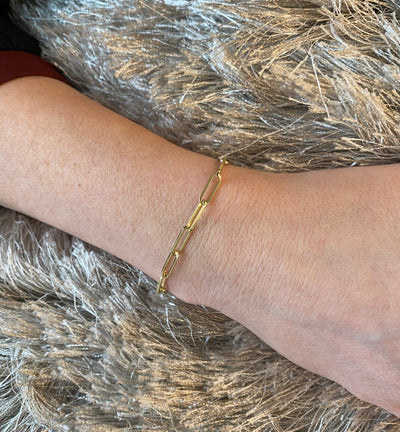 Encircle Permanent Bracelet in Yellow Gold by B&C