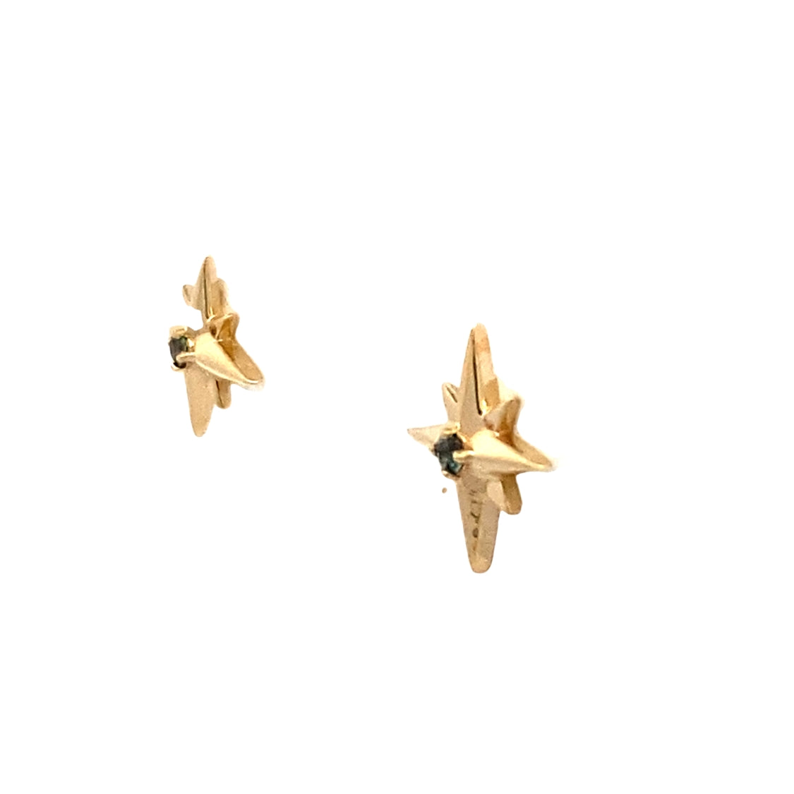 Alexandrite Star Stud Earrings in Yellow Gold