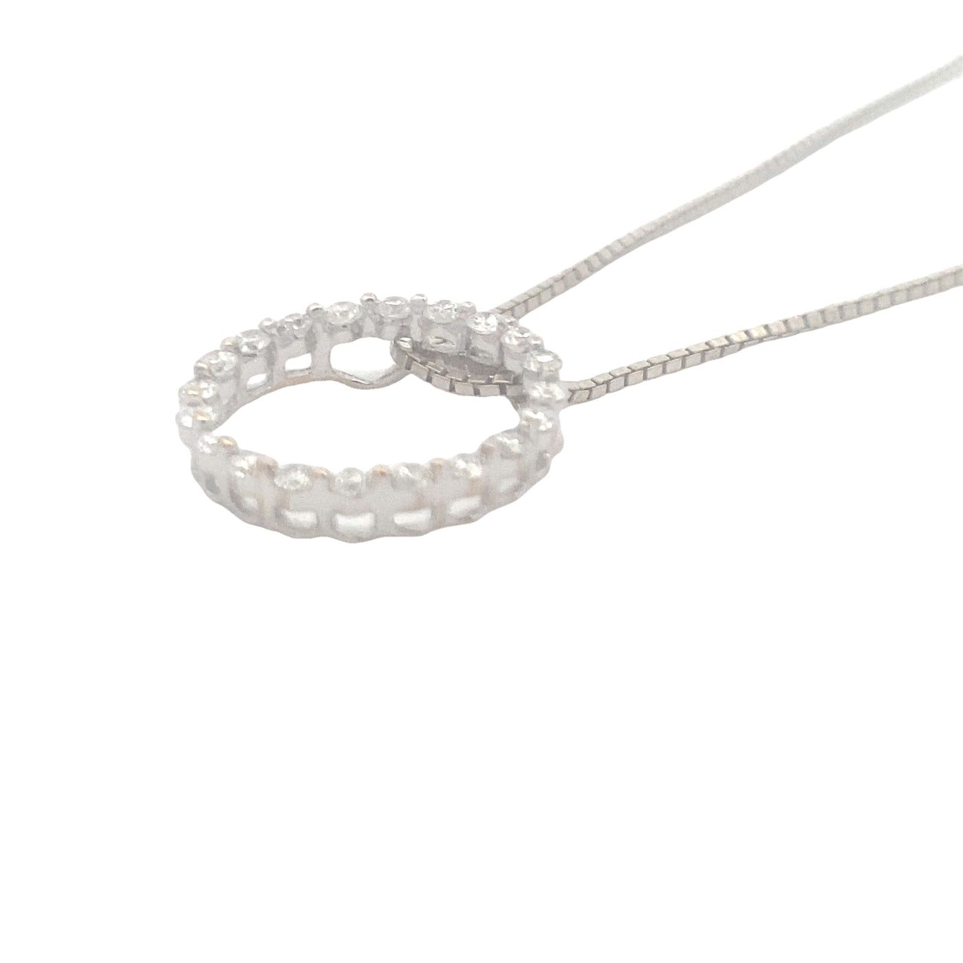 Estate White Gold Diamond Circle Pendant