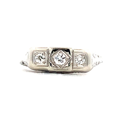 Estate White Gold Vintage Diamond Ring