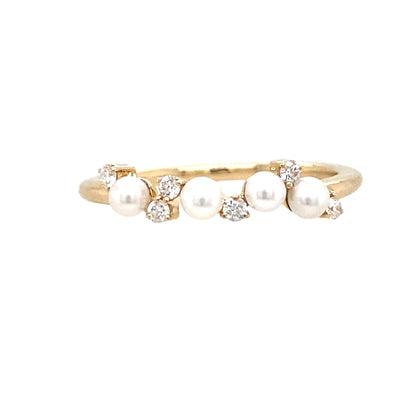 FW Pearl and Diamond RIng in Yellow Gold