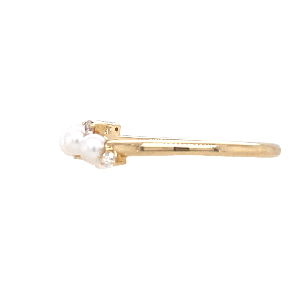 FW Pearl and Diamond RIng in Yellow Gold